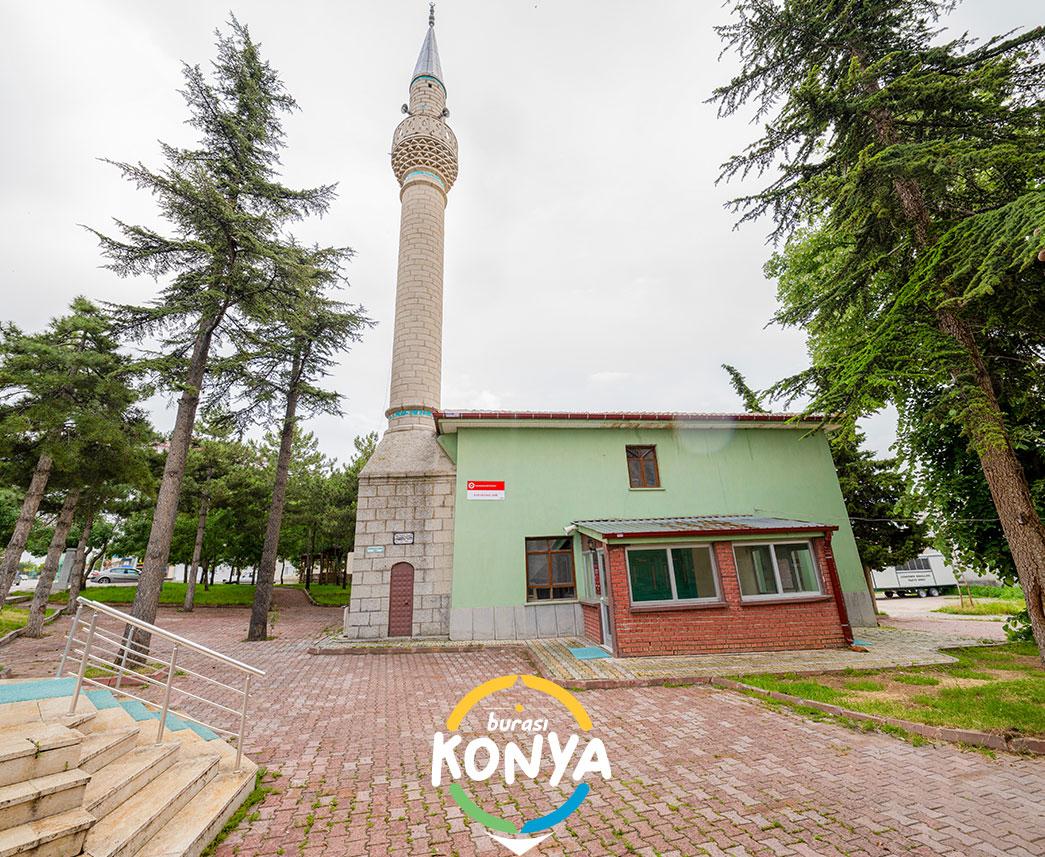 Karamanlı Camii